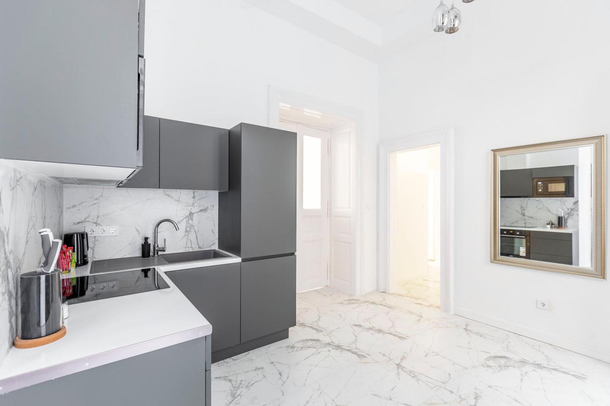 Luxurious Prestige Residence Next To The New York Cafe Budapest Esterno foto